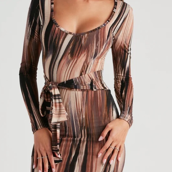 Striped Midi Dress - Picture 2 of 5